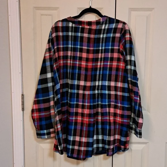 Colorful Plaid Button-Up Shirt - Picture 2 of 4